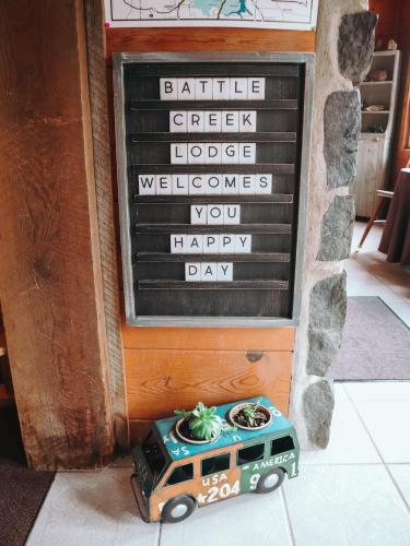 Battle Creek Lodge - image 12