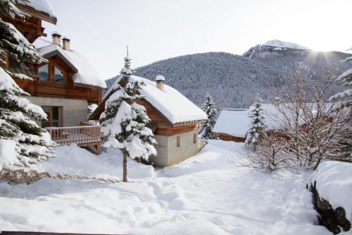 Le Meï Hameau des Chazals Nevache Hautes Alpes