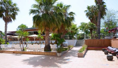 Don Angel & SPA & Padel- Adults Recommended in ซานตาซูซานา