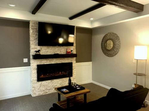 Cedar Stables Inn & Suites in Sandusky, USA