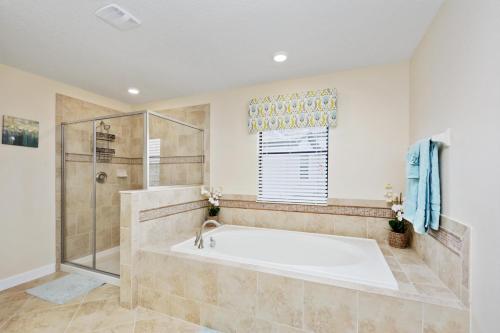 1439RF- The Retreat at ChampionsGate - image 9