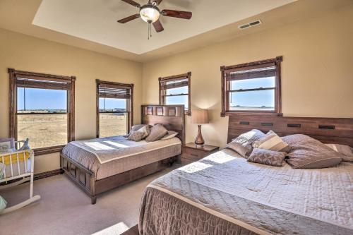 Luxury Hudson Home Mountain View, 30 Mi to Denver