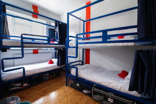 Shared room, mixed dormitory, 4 guests