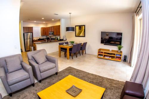 Tucker House by Blue Ribbon Management - image 14