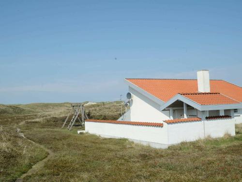 B&B Søndervig - 8 person holiday home in Ringk bing - Bed and Breakfast Søndervig