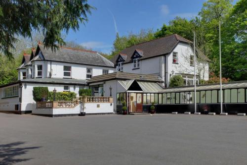 . Ashley Court Hotel