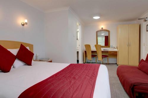 1 double bed, 1 sofa bed