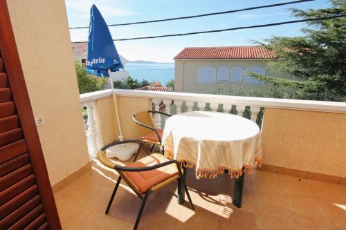 Apartments by the sea Bibinje Zadar - 5769 