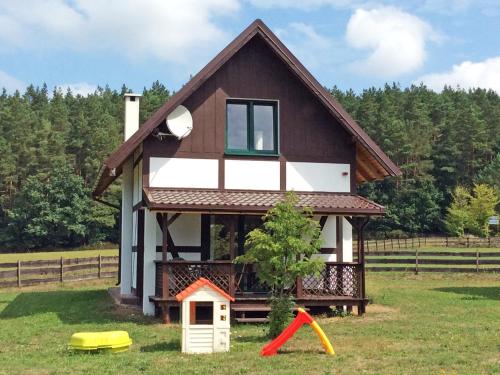 Spacious holiday home in Lubkowo near forest - Lubkowo