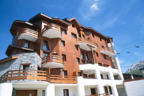 Buitenkant, Madame Vacances Lodges des Alpages in La Plagne