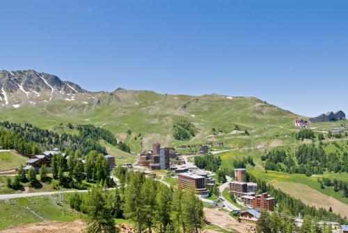 Madame Vacances Lodges des Alpages - main image