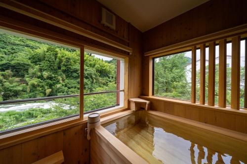 Suite with Garden View