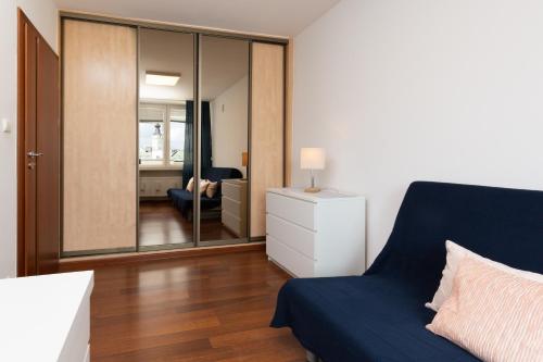 Apartments Warsaw Niecala Noclegi Renters - image 8