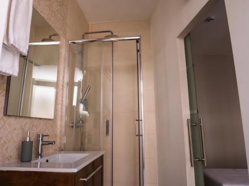 Guest House Stories - image 10