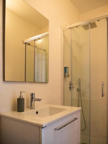 Guest House Stories - image 13