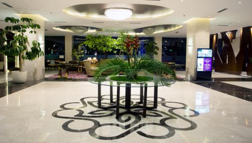 Lobby, Grand Sunshine Resort and Convention near Tea Country, PTPN 8