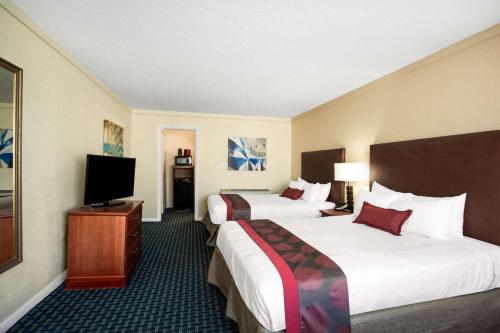 Ramada by Wyndham Virginia Beach - image 5