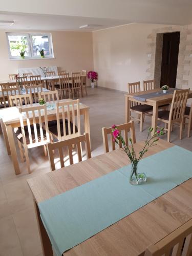 Siedlisko na Zaciszu Gościniec (Siedlisko na Zaciszu Gosciniec) in Katy Rybackie