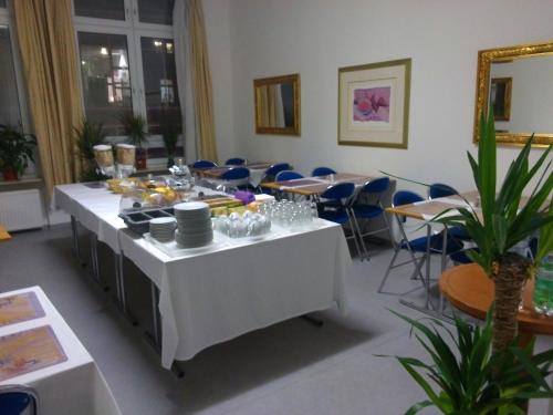 Willy Hotel Frankfurt 4
