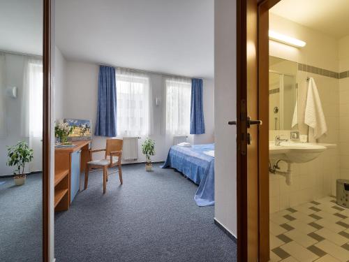 EA Hotel Populus, Prague (photo 11)