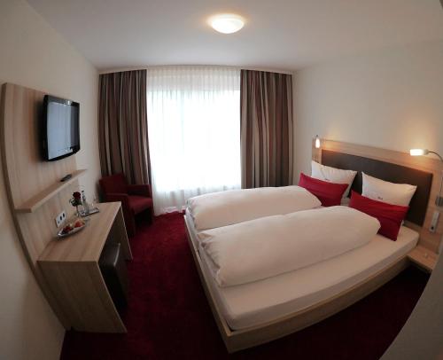 1 queen bed