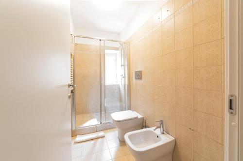 Roomy Apartment X6 close to Subway!