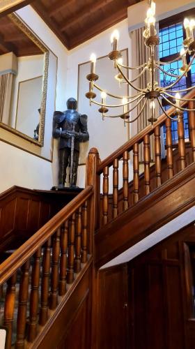 Farnham House Hotel - image 14