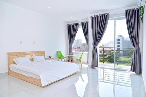 Minh Ha Luxury Hotel & Apartments