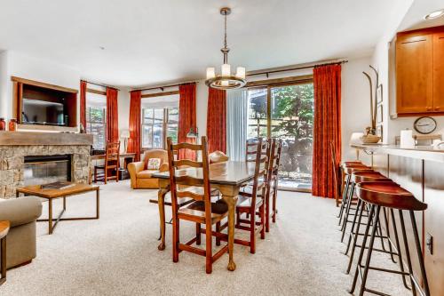 Main Street Junction in วอริเออร์ มาร์ค