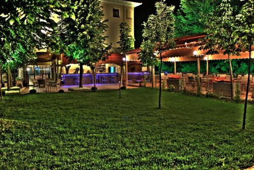Nefeli Hotel - image 5