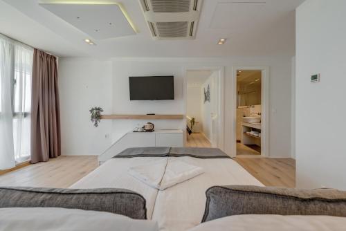 Hotel Pax - image 10