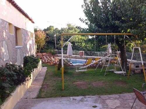 Játszótér, Hotel El Nogal in La Falda