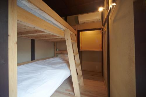 Sasayama Jyokamachi Guest House KURIYA Single Bunk Bed Cabin for up to 2 Pax - Vacation STAY 91842