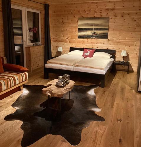 Zirben Appartement zwischen Berg und See in Steindorf am Ossiacher See, Österreich