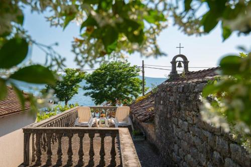 Stone house Manuela