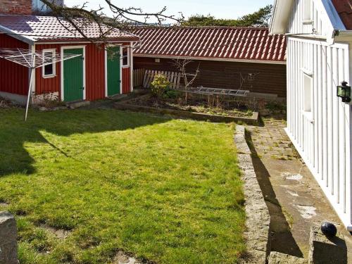 5 person holiday home in STR MSTAD