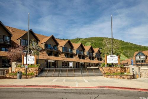 Lodge at Mountain Village #303 by Identity Properties - image 5