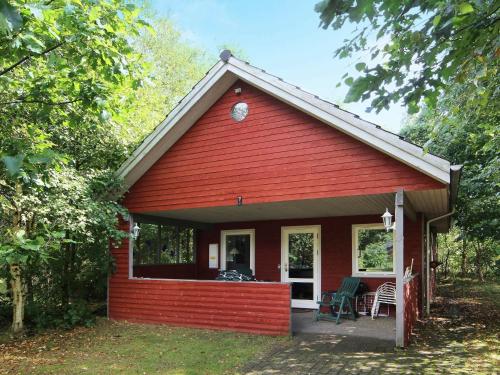 Three-Bedroom Holiday home in Kibæk