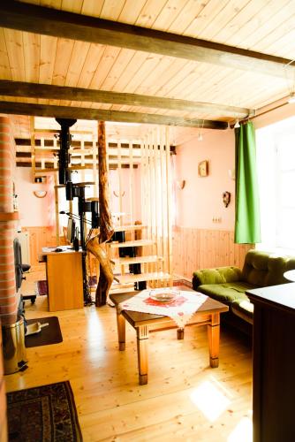 Facilities, Kalda Talu in Tolliste