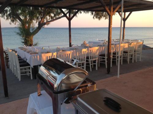 Kefalonia Beach Hotel & Bungalows - Tap to explore photos