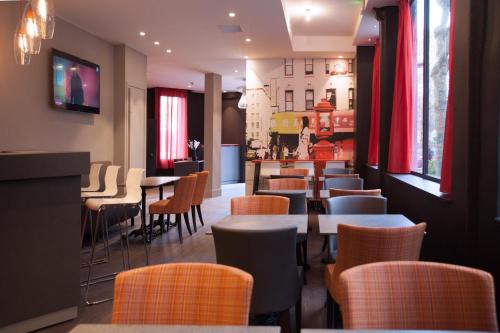 Shared lounge/TV area, HOTEL SIXTEEN PARIS MONTROUGE in Montrouge
