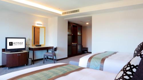 room detail thumbnail 1