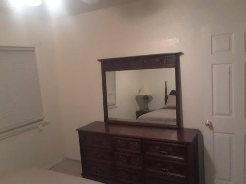 Home Sweet Home Room Type - Deluxe Double Room