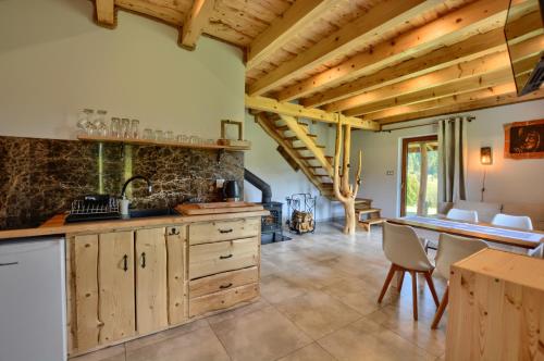 CHATA NA KOŃCU ŚWIATA - Wetlina