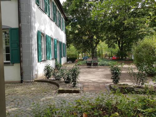 Hotelli välisilme, Ehem. Sommerresidenz von Fürst Friedrich III. App.1 und App.2 (Ehem. Sommerresidenz von Furst Friedrich III. App.1 und App.2) in Kirn