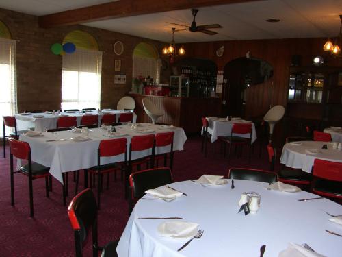 Banquet hall, Wedderburn Goldseeker Motel in Wedderburn