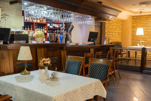 Hotel Vaidila - image 3