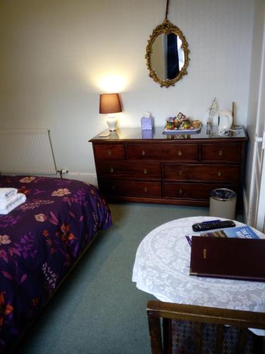 Dunallan Guest House - image 6