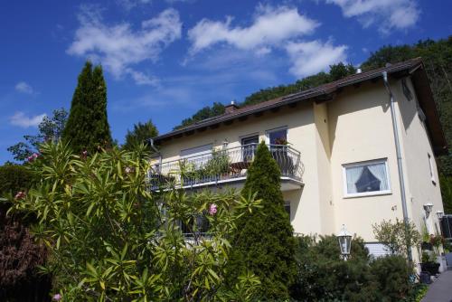 B&B Sinzig - Ferienwohnung Ahrtalblick - Bed and Breakfast Sinzig