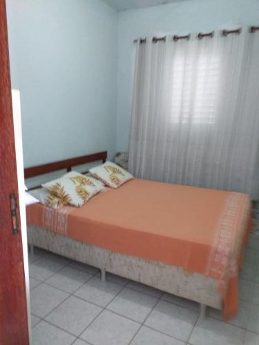 2 bedrooms, 3 beds